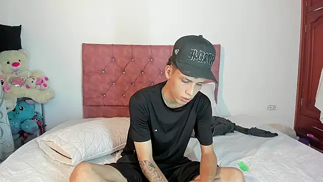 sarita_alexis's cam snapshot