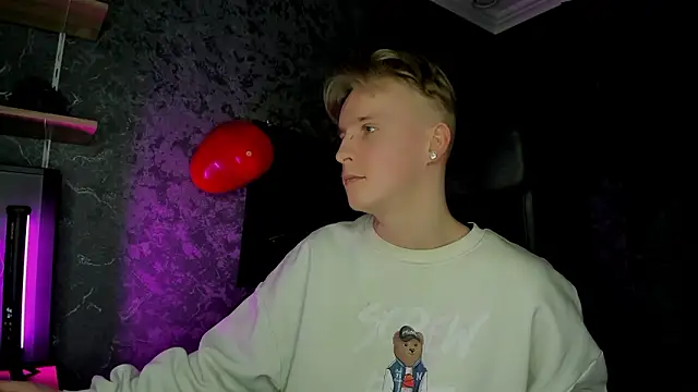 AlexxSweet's cam snapshot