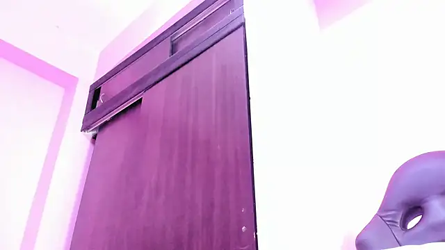 MATURE_WHOR33's cam snapshot