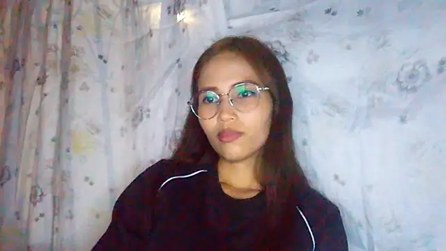 IsabelleStamnos's cam snapshot