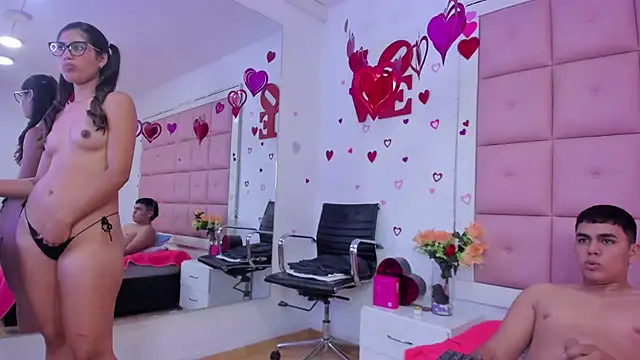 Aliss_Aron's cam snapshot