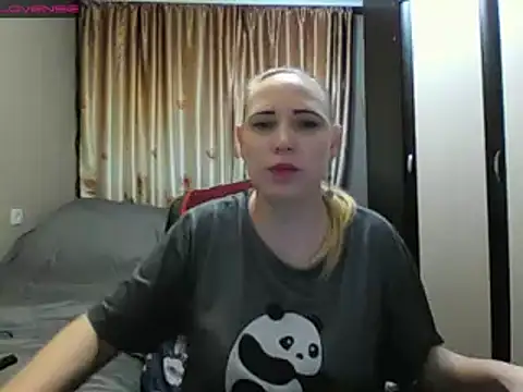 JenniDeep's cam snapshot