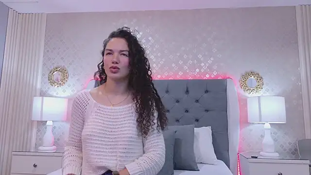 RoxanaAngel's cam snapshot