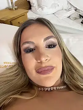 amiraroshen live sex cam