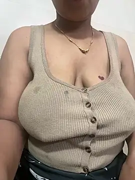 Real_Roma's cam snapshot