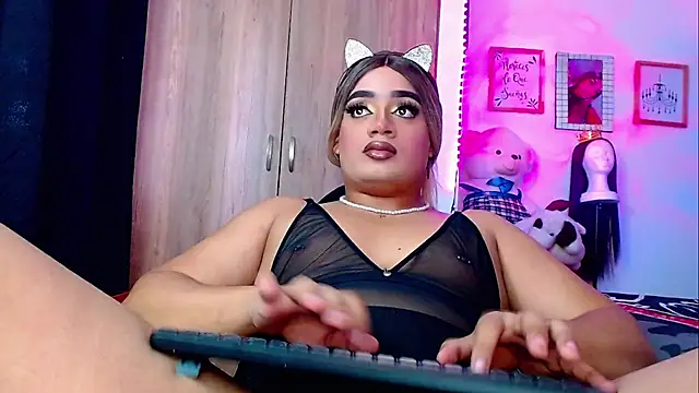 Amber_bigdick22 live sex cam