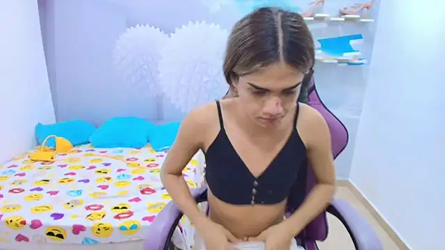 DEMI_LEED live sex cam