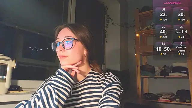 monlight__dana's cam snapshot