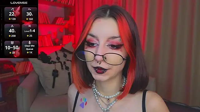 Mistress__Marcelline's cam snapshot