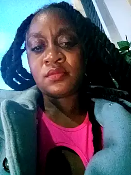 Luscious_taria's cam snapshot