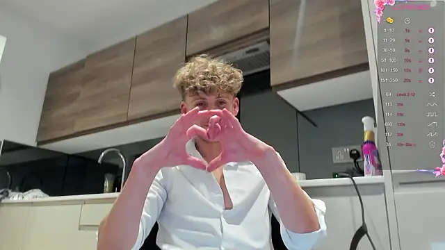 DominantAlex18 live sex cam