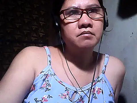 sweetsosie18 live sex cam