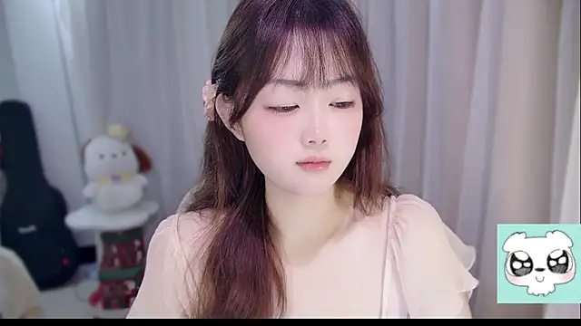 YUANYUAN-A live sex cam