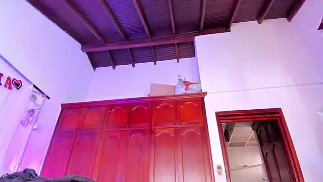 Shantal_777 live sex cam