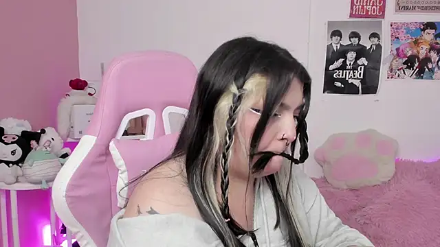 Sachi_Meow live sex cam