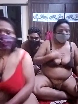 LoveOnStream live sex cam