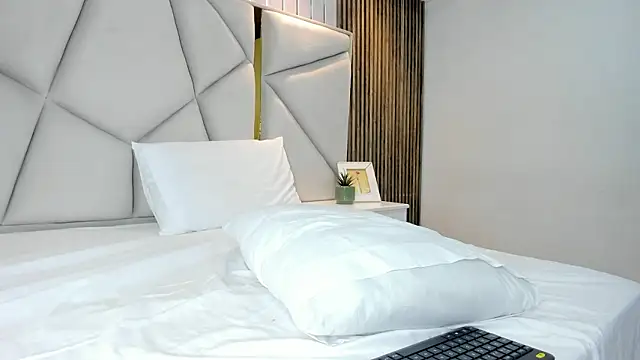 rebeca_brown_ live sex cam