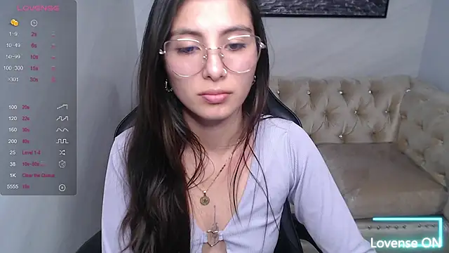 Cristal_love_v's cam snapshot