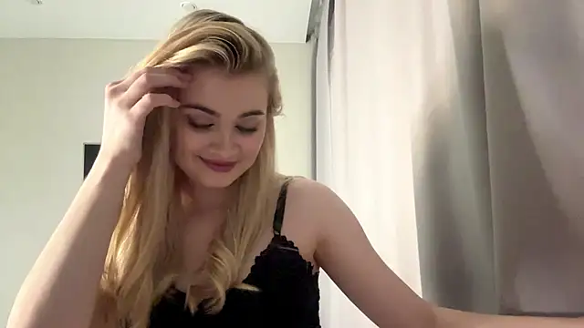 KariJarecke's cam snapshot