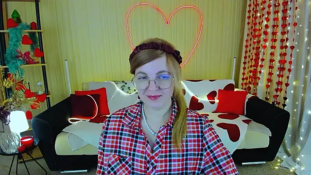 YourUniverser's cam snapshot