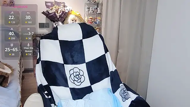 M-OTT_'s cam snapshot