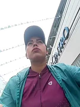 _andrea30 live sex cam