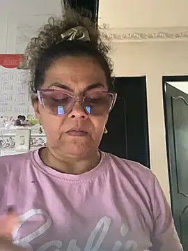 Nadia-melej live sex cam