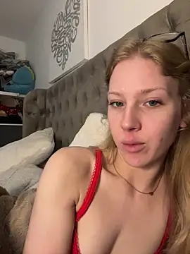 RosieLovexoxx's cam snapshot