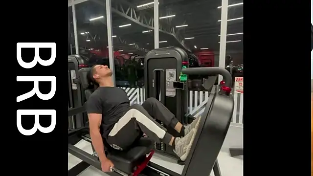 Tom_blunt96 live sex cam