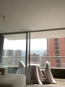 LaraHenao live sex cam