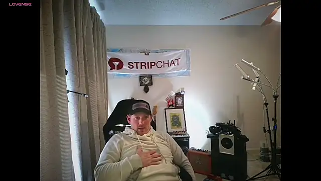 God_Of_ThundeRR's cam snapshot