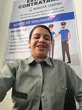 Ariana-07 live sex cam