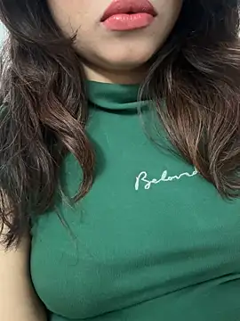 riya_sharma11's cam snapshot