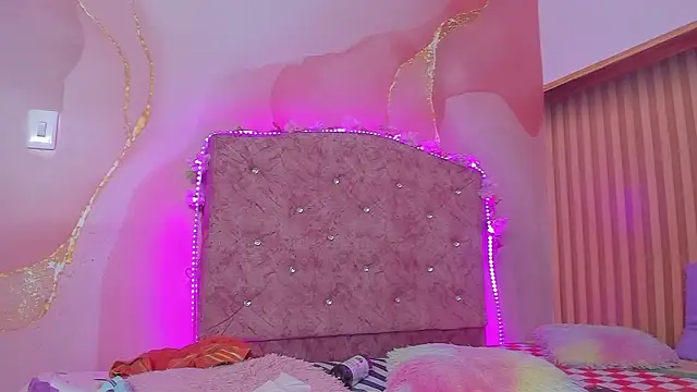 Melanie__Evans's cam snapshot