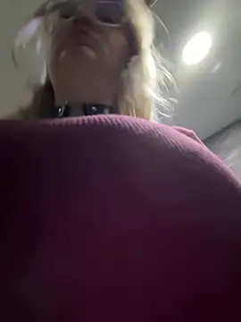 Teya_moon_ live sex cam