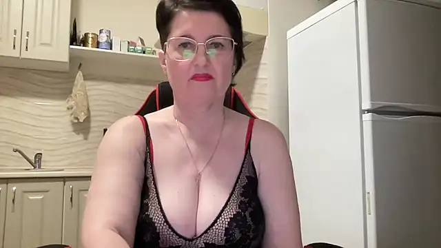 _HotMilfPussy_'s cam snapshot