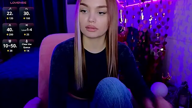 KitsyMoore's cam snapshot