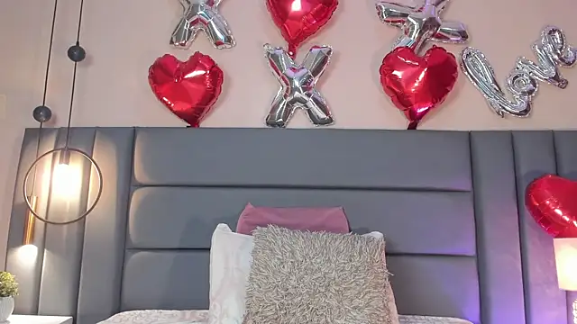 CelesteQueeen's cam snapshot