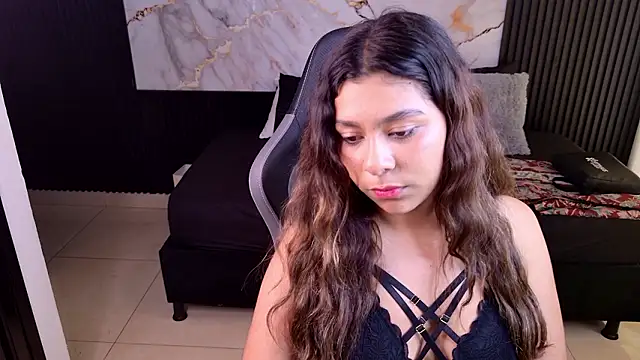 Sophie19__'s cam snapshot