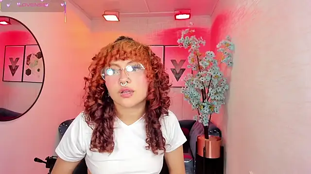 Theia_moon's cam snapshot