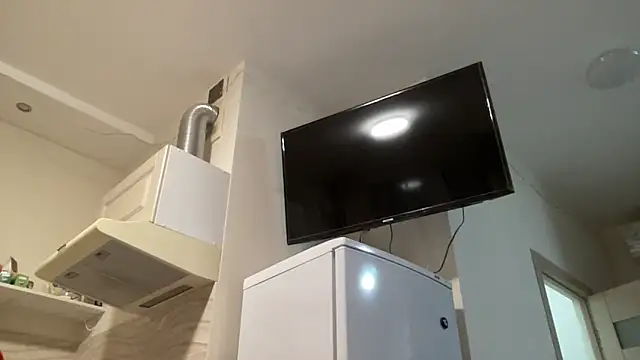 _HotMilfPussy_'s cam snapshot