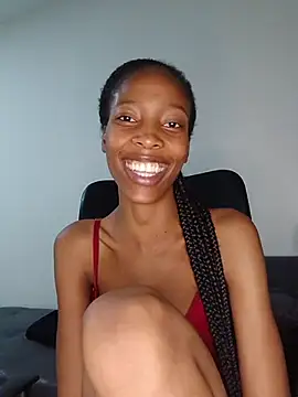 MsParisSmith's cam snapshot