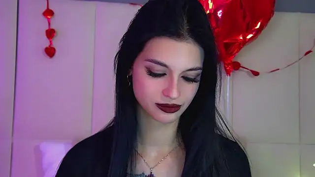 BeverlyMost's cam snapshot