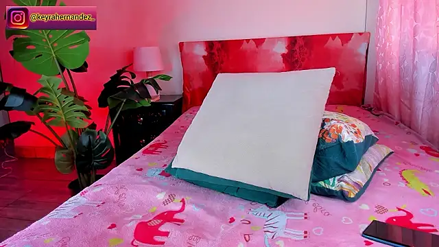 Esmeralda_h live sex cam