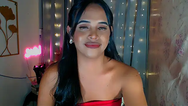 Lorainnelustts live sex cam