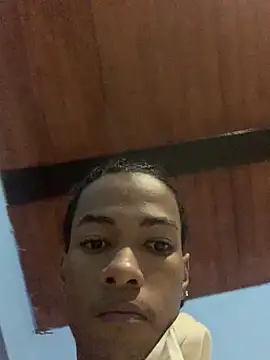 mondacuo3000 live sex cam