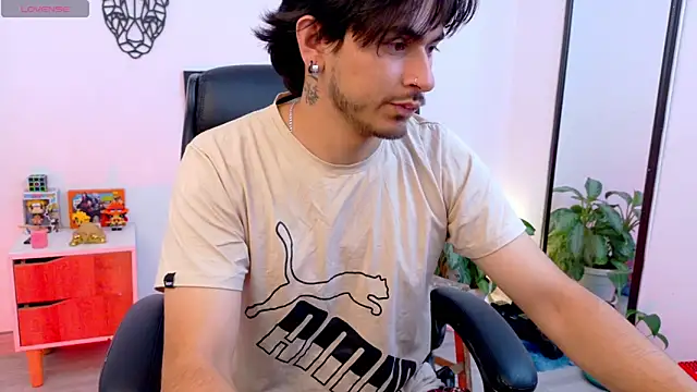 Elian_savoy live sex cam