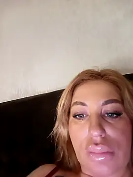 MiaMooly's cam snapshot