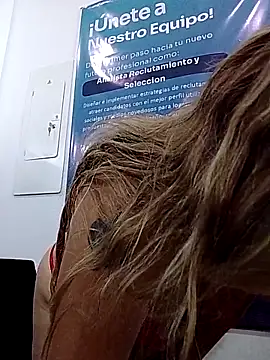 Katalina_S3xy's cam snapshot