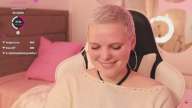 LikaBerry1 live sex cam